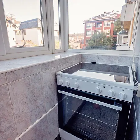 Elegant And Classic 2bd With Free Parking By Apartmax * Варна