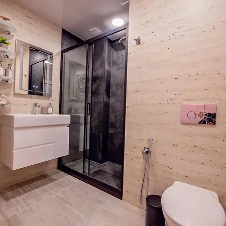 Elegant And Classic 2bd With Free Parking By Apartmax Апартаменты